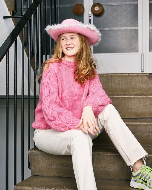 Hovedbilde Raglanbluse med flettinger