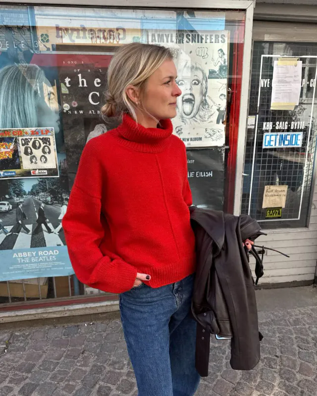 PetiteKnit Scarlet sweater 
