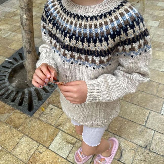 Hovedbilde PetiteKnit Celeste sweater junior